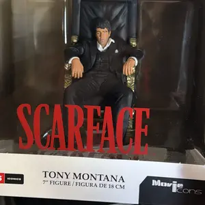 SD Toys Movie Icons Scarface: Tony Montana Throne 7