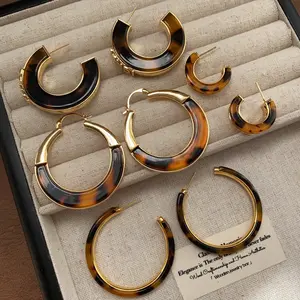 Vintage Tortoiseshell Hoop Earrings for Women, 18K Gold Plated Multi Size Acrylic Leopard Print C Hoop Earrings, French Ins Trendy Tarnish Resistant Hypoallergenic Daily Vacation Fashion Jewelry