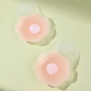 Reusable Silicone Nipple Covers - Strapless Invisible Self-adhesive Lifting Breast Pasties - For Women - Lingerie & Underwear Accessories - Perfect for Low-Cut Tops & Dresses - Ideal Gift for Women
