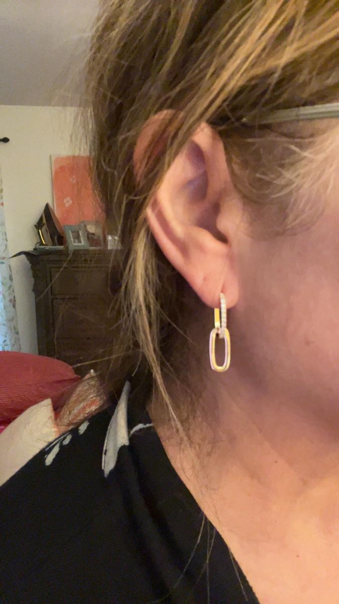 Item: Cubic Zirconia - Yellow Gold