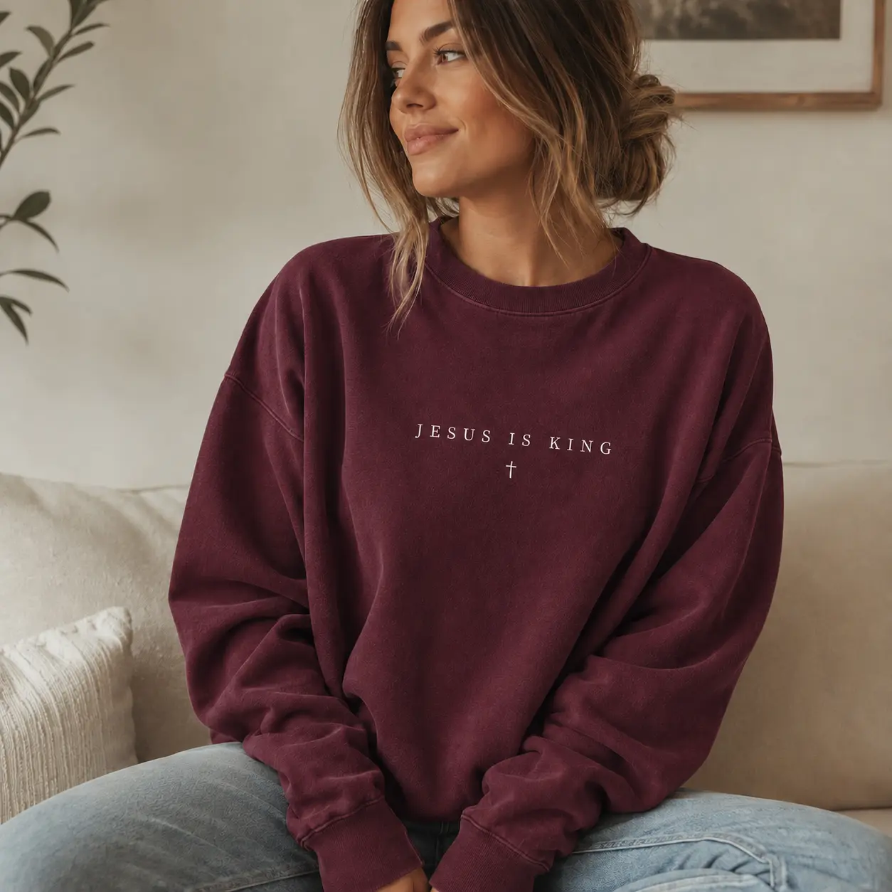 Jesus Is King Christian Sweatshirt, Minimalist Cross Faith Crewneck, Oversized Religious Graphic Pullover, Christian Gift for Women
