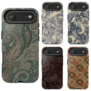 Vintage Paisley Phone Case, Retro Floral Baroque Pattern Aesthetic Phone Case for iPhone 17 16 15 14 13 12 11 Pro Max XR XS & Samsung Galaxy S21–S25 Plus Ultra, Classic Boho Art Tough Case, Timeless Gift for Her & Him