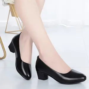 [1 Pair Classic Comfortable Pumps] 1 Pair Women'S Classic Black Pumps - Comfortable Mid Heel Dress Shoes with Solid Color, Plain Toe, Block Heel, Fabric Lining, Man-Made Upper, Durable Plastic Sole, All-Season Footwear