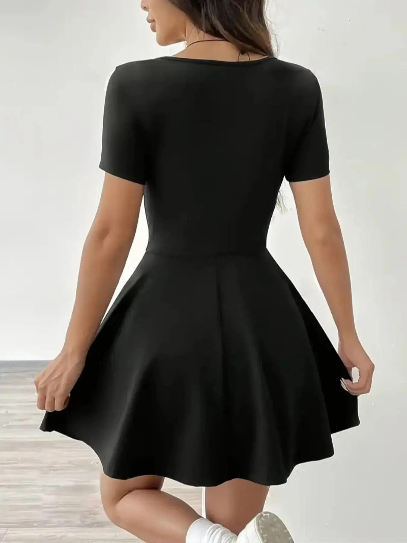Women's Plain Short Sleeve Dress with Pocket Design, 1 Count Piece Elegant Chic Casual High Stretch Fit Dress for Summer, Ladies Clothes Womenswear for Daily Wear
