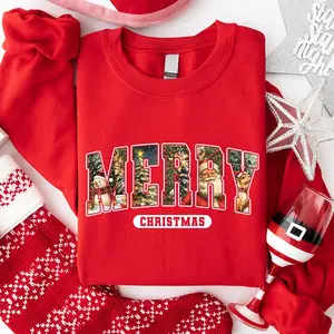 Merry Christmas Sweatshirt, Unisex Holiday Crewneck for Women & Men, Festive Merry Graphic Pullover, Cozy Family Christmas Gift Sweater