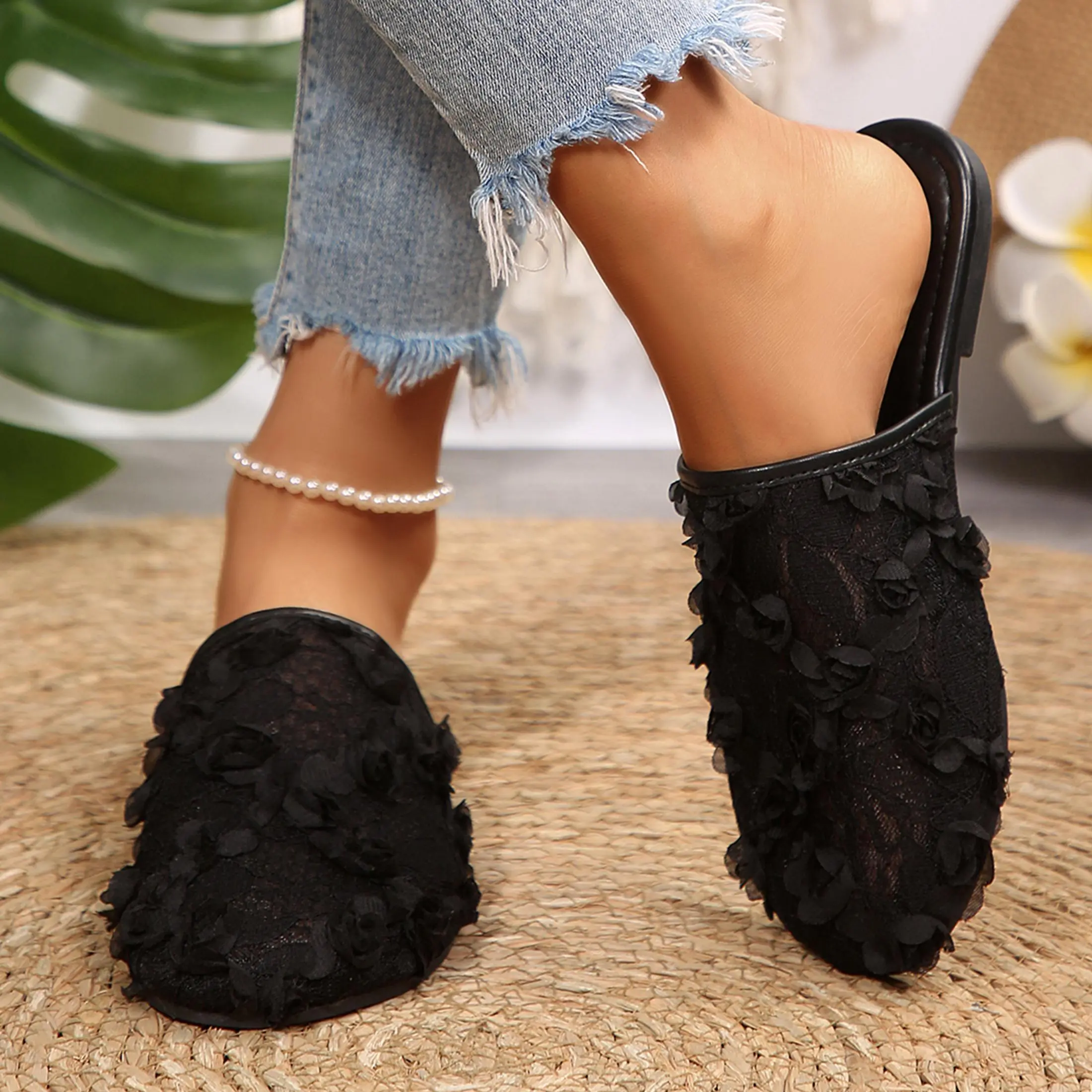 Women's Comfortable Slippers 3D Flower Lace Mules, Backless Flat Slides for Daily Wear