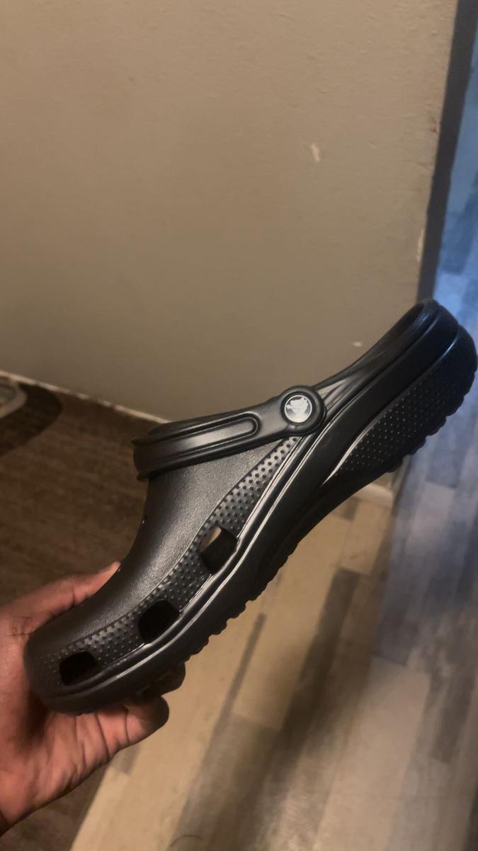 Item: black, m11/w13