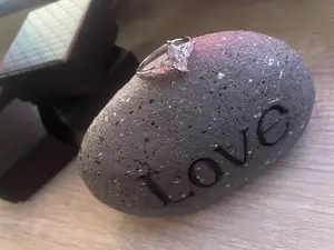 Three-stone engagement ring