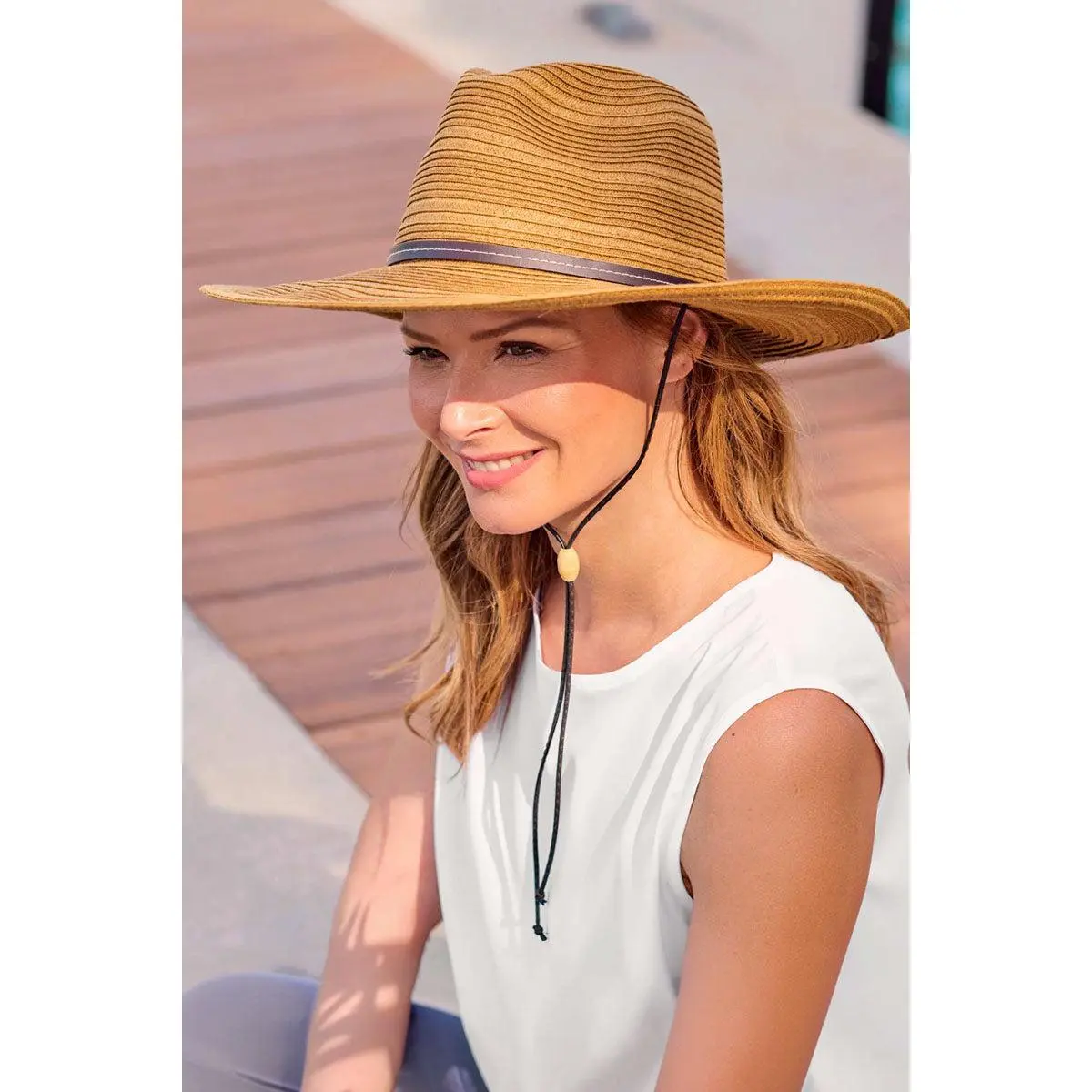 Tempe | Women's Hat with Chin Cord | Tan