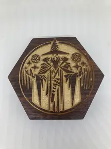 Personalized Dice Box, Engraved tabletop gaming dice box, RPG Dice box, Custom Dice Tray case storage