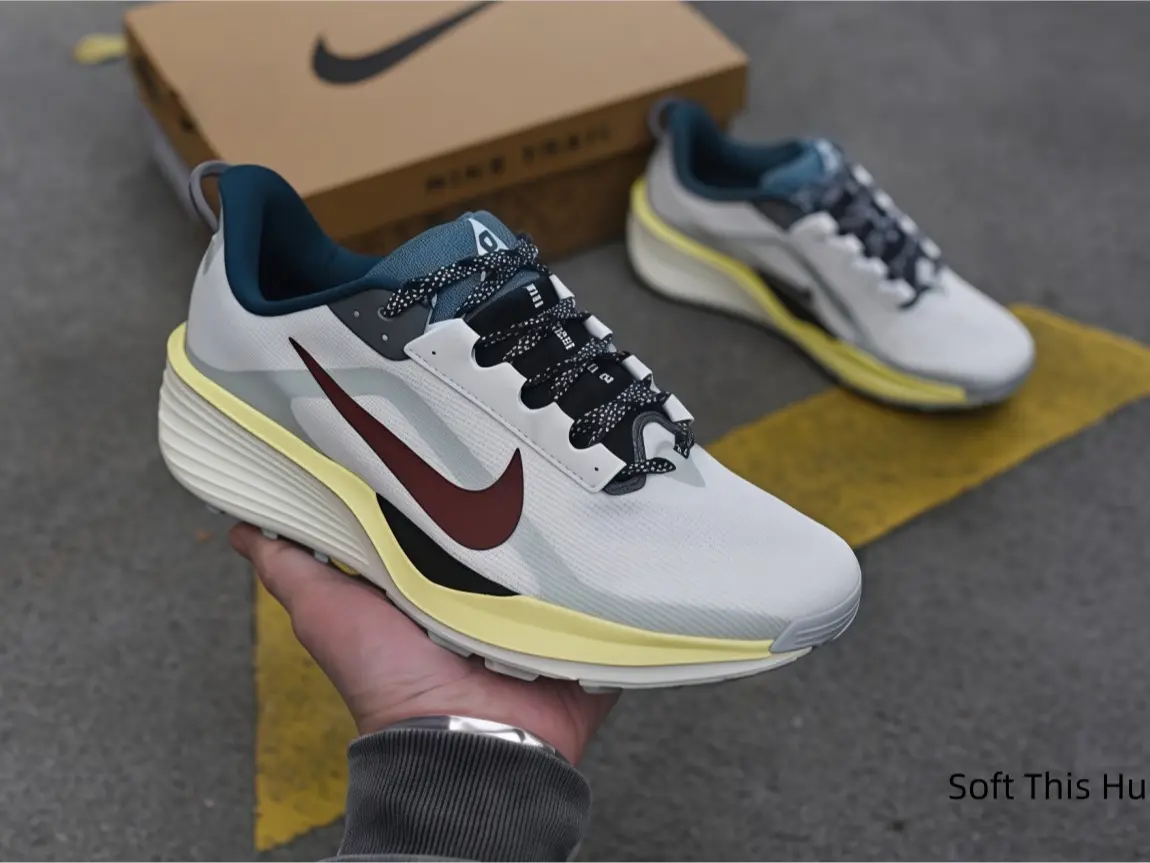 Breathable Mesh Lightweight Trainers For Long Trail Runs