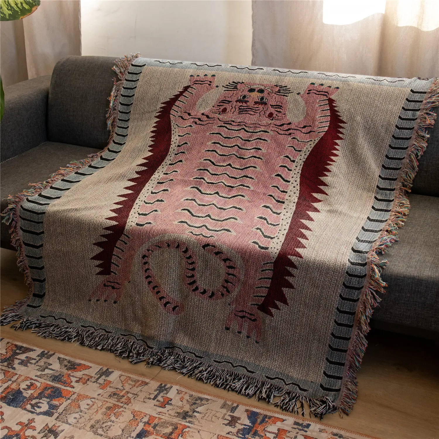 Pink Tiger Pattern Bohemian Yarn Jacquard Woven Blanket with Tassel, Throw Blanket, Soft Warm Throw, Thick Soft Washable, Used for Home Decor, Sofa, Chair, Bed, Outdoor Camping, Breathable Soft, Striped Throw
