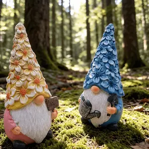Multi-Piece Bulk Value Pack Resin Flower Gnome Statues, Cost-Effective Outdoor Yard Lawn Elf Figurines Combo, Creative Landscape Display Props for Flower Shop & Hotel, Whimsical Garden Art Decor