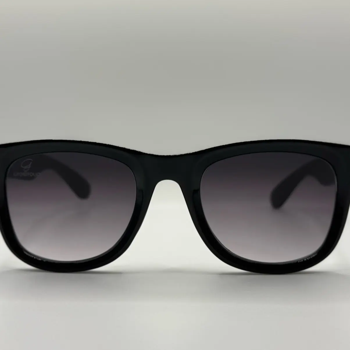 Gportfolio Apple Sunglasses