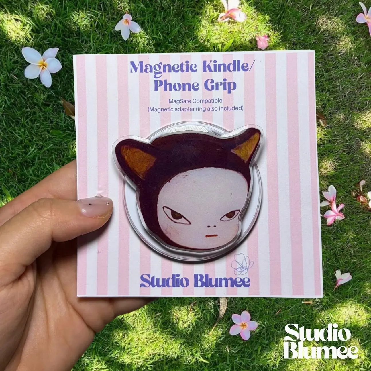 Handmade Yoshitomo Nara Inspired Cat Magnetic Phone Grip: Stand & Stylish Accessory