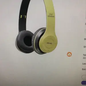 Wireless Bluetooth over ear headphones light weight compact and stylish design high fidelity sound P47 for universal cell phone and Bluetooth