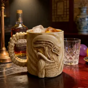 1pc Xenomorph 3D Stereoscopic Trend Alien Relief Coffee Cup Resin Handicraft