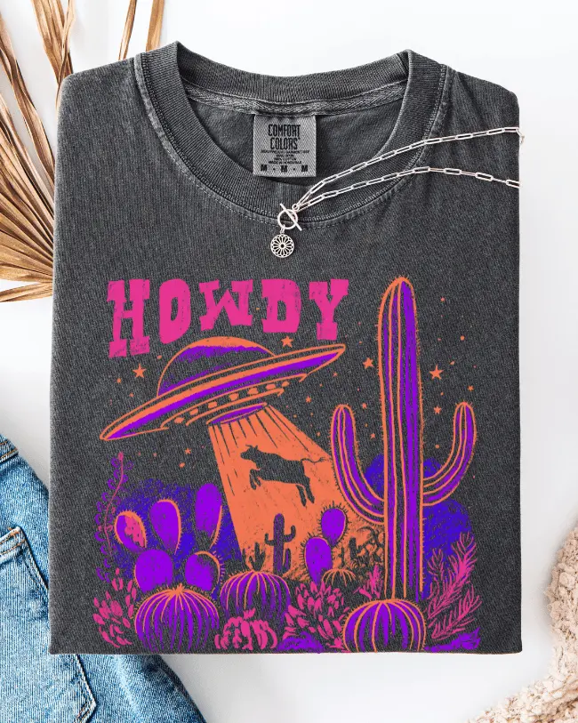 Women's Cosmic Cowgirl Howdy Graphic T-Shirt, Pepper Color, Streetwear Style, Comfy Shortsleeve, Everyday Wear, Soft Fabric