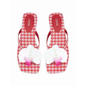 Cider FLOWER & GINGHAM SQUARE TOE FLIP-FLOP SLIPPERS
