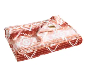 Wrangler Jericho Peach Pink Ultra Plush FleeceF/Q Blanket