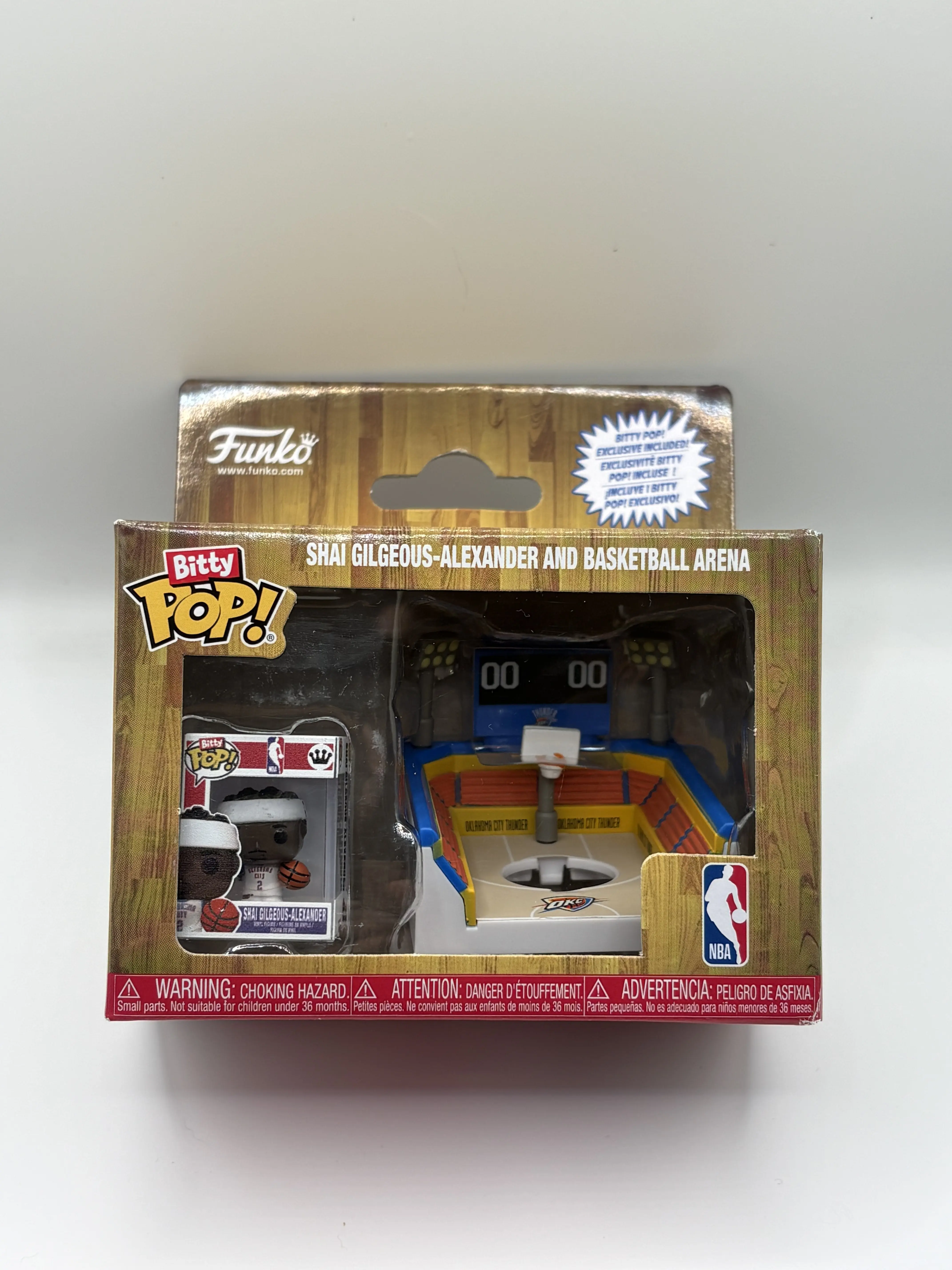 Mini SGA and Basketball Arena Funko Pop