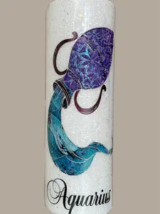 Welcome to KC Crush, where we design and create contemporary tumblers. With unique and modern designs, our tumblers are perfect for everyday. Each tumbler can be customized with your favorite color and text.