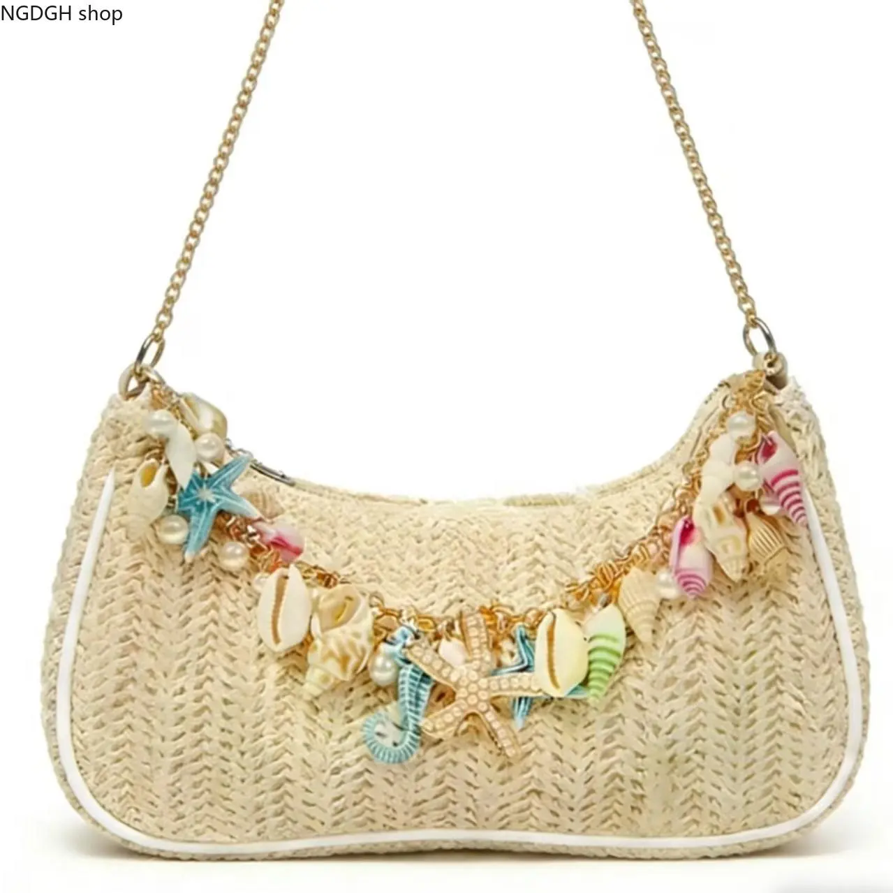 Straw Weave Female Bag with Seashell-Starfish Charm, Gold Chain Strap - Bohemian Crossbody Bag for Holiday Beach Days, Tropical Coastal Summer Outfits (Sports & Outdoor Accessory)