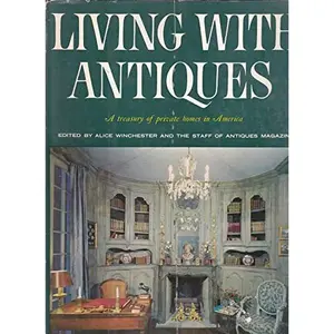 USED-Living with Antiques (Hardcover)