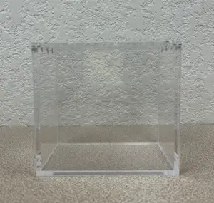 Acrylic Magnetic Clear Display Case for Pokemon Booster Boxes - Compact & Stylish Design for Collectors