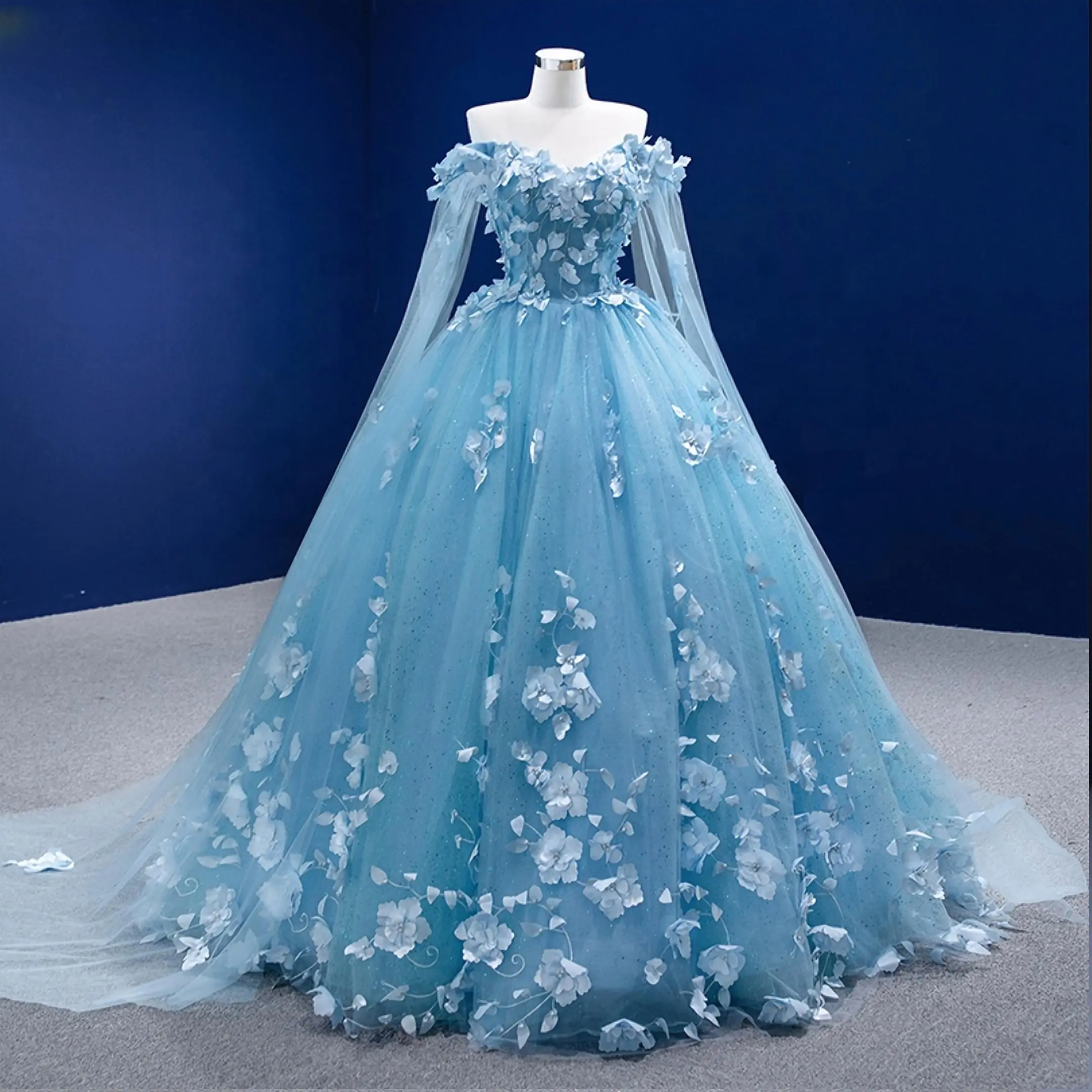 Blue Princess Elegance: Lace Flower Evening Party Wedding Gowns Dress