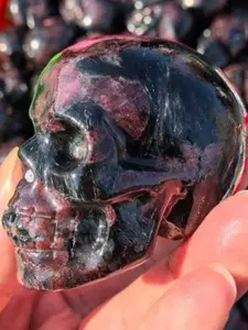 Halloween Firework Garnet Skull Decoration, Skull Design, Gothic Deep Home Decor, Elegant Desktop Ornament, Party Centerpiece, Ideal Gift