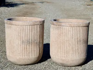 Cream Terracotta Pot With Verticle Lines Cream Terracotta Pot With Verticle Lines