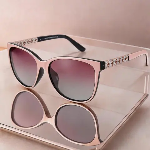 Women's Fashionable Polarized Square Frame Sunglasses, Outdoor Versatile Trendy Sun Glasses, Trendy Fashion Shades, Casual Stylish Glasses, High Quality Sunglasses for All Seasons, Ideal for Driving, Travel and Beach
