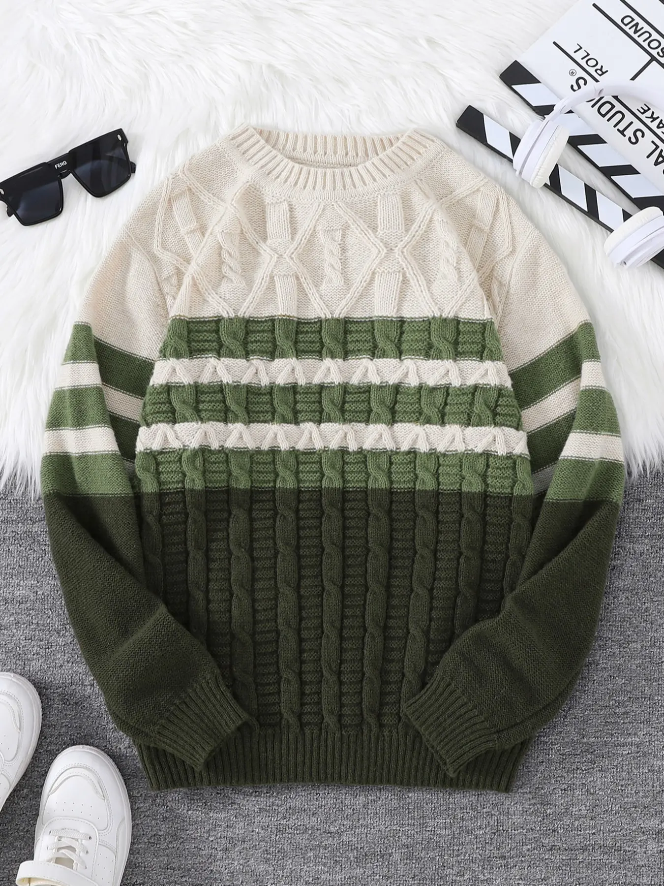 New Fall Winter Striped Knitted Crew Neck Casual Couple Sweater, Fitted Long Sleeve Knit Top, Trendy Men's Fashion Pullover, Knitwear