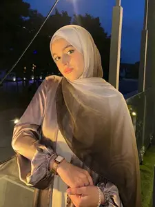 Women's Elegant Gradient Print Hijab Scarf, Soft Cotton Headscarves for Muslim Daily Wear, Muslim Friendly Long Shawl Beach Wrap