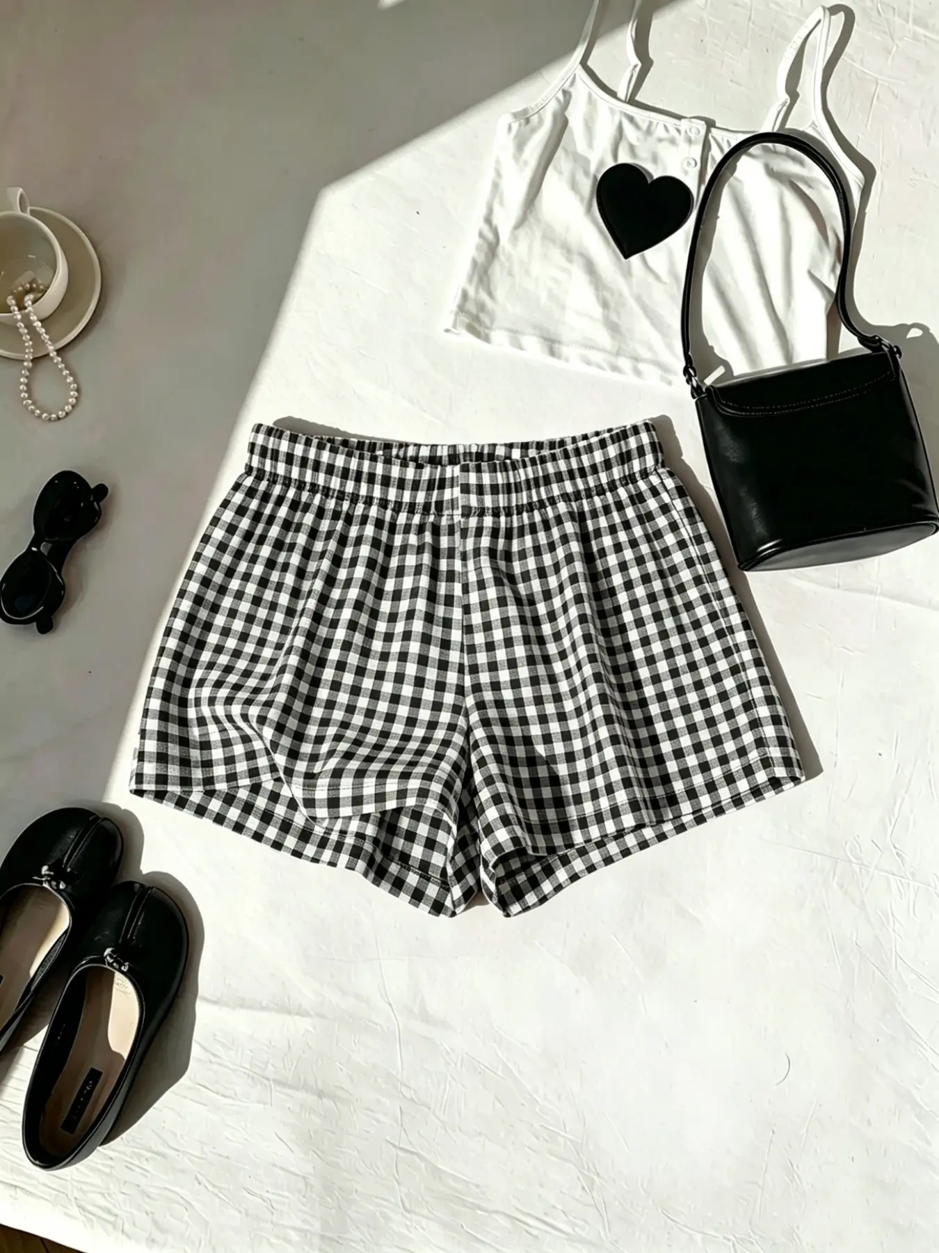 Y2K spicy women's summer fresh color plaid checkerboard pattern elastic waist casual everyday shorts, vintage retro checkered loose and slimming, suitable for beach vacations and daily casual wear on the street