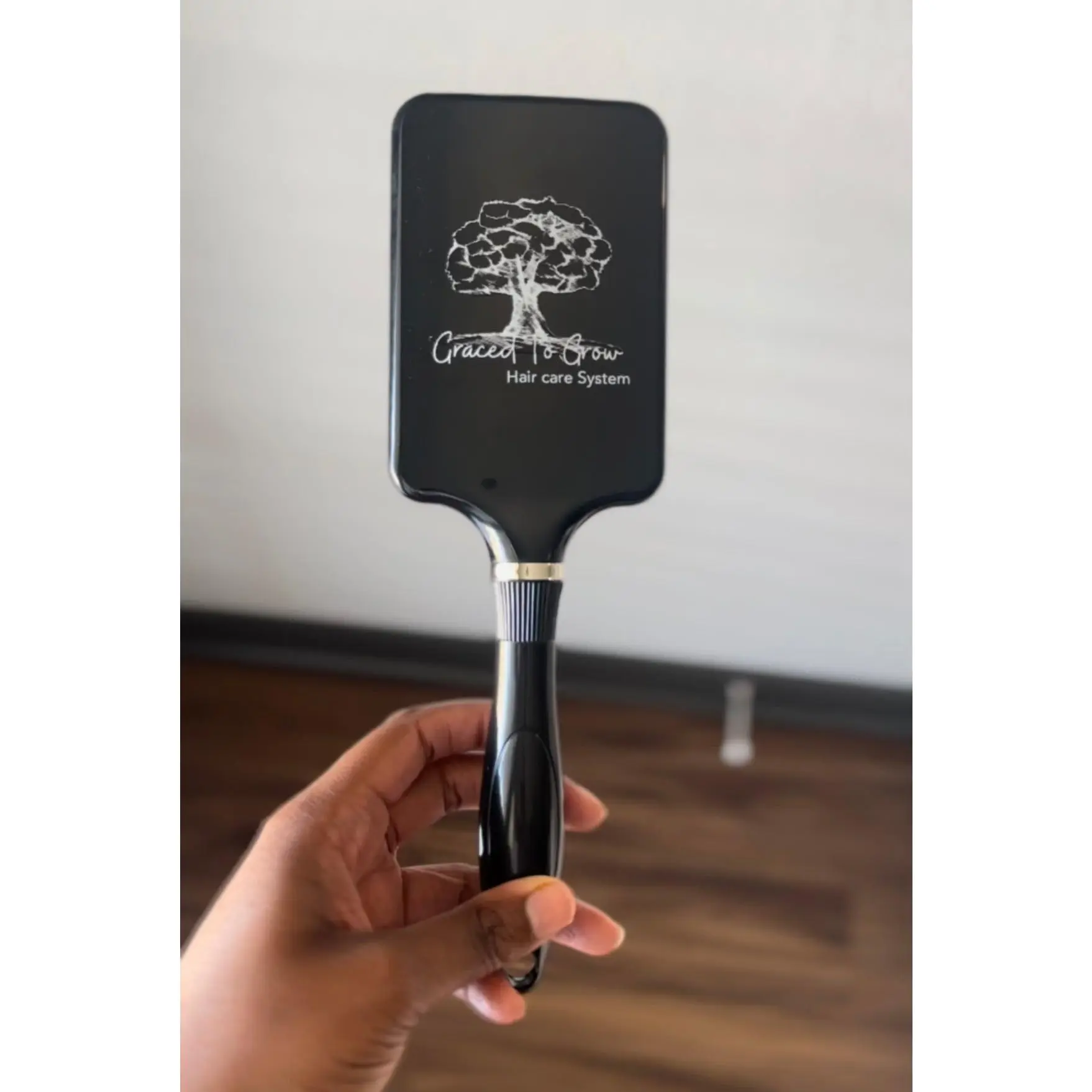 Paddle Brush
