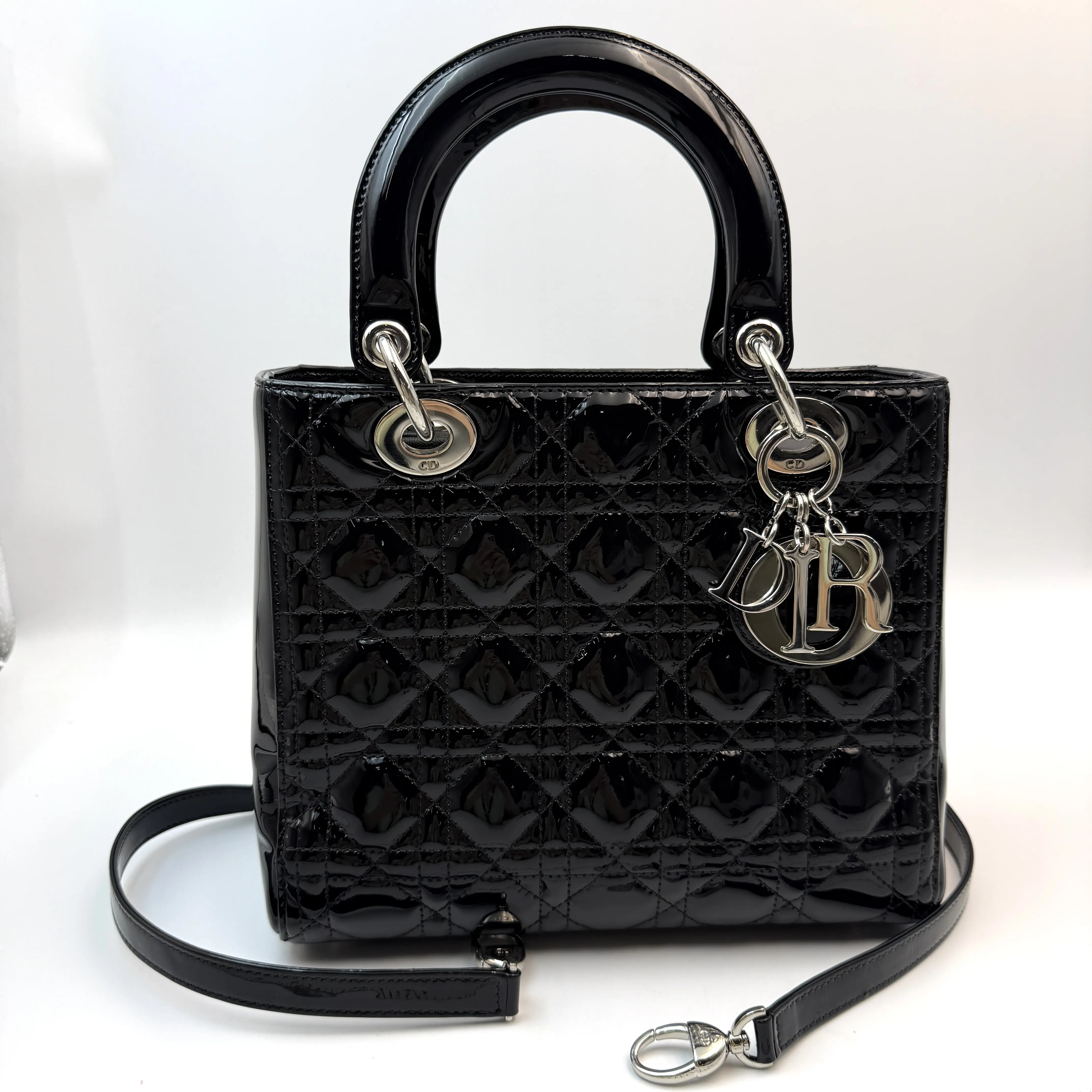 Pre-owned Dior Black Patent Leather Cannage Medium Lady Handbag24094455