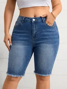 Women's Plus Size Denim Shorts, Blue Washed Elastic Comfortable Fabric, Summer Fashion Elegant Casual Trendy Jeans, Loose-Fitting Natural Waist