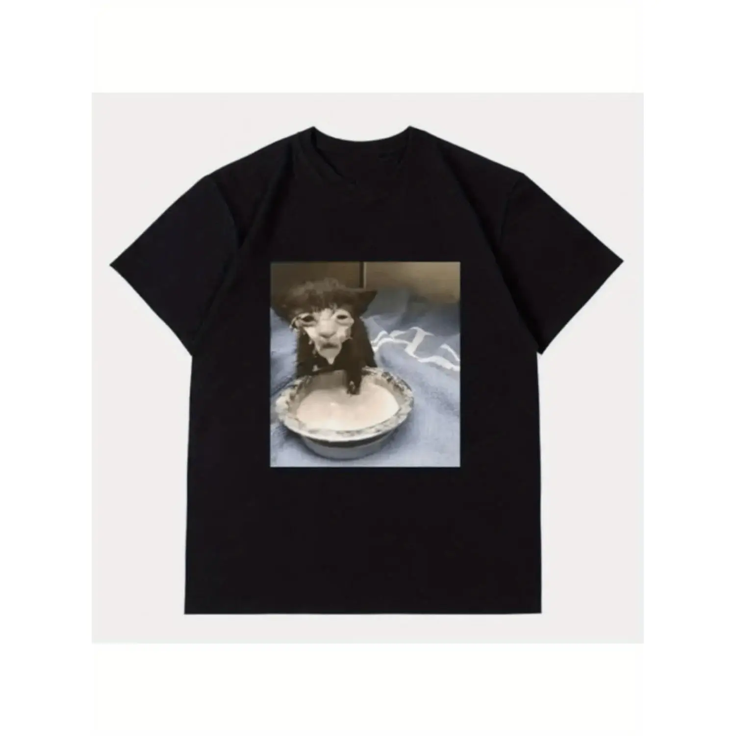 Men's Soft Crew Neck Short-Sleeve T-Shirt - Streetwear Sports Top, Loose Fit Polyester-Cotton Blend with Whimsical Graphic Meme Print