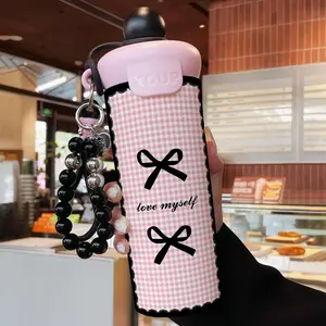 600ML Insulated Cup with Beaded Bracelet, Floral Checkered Pattern Stainless Steel Mug, Leak-Proof Durable Coffee Travel Cup, Insulated Travel Drinkware, Leakproof Insulated Tumbler