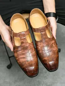 Men's Fashionable Alligator Pattern Hollow Out Design Sandals, Casual Comfortable Breathable Sandals for Summer, Lightweight Breathable Shoes for Daily Wear, Boy