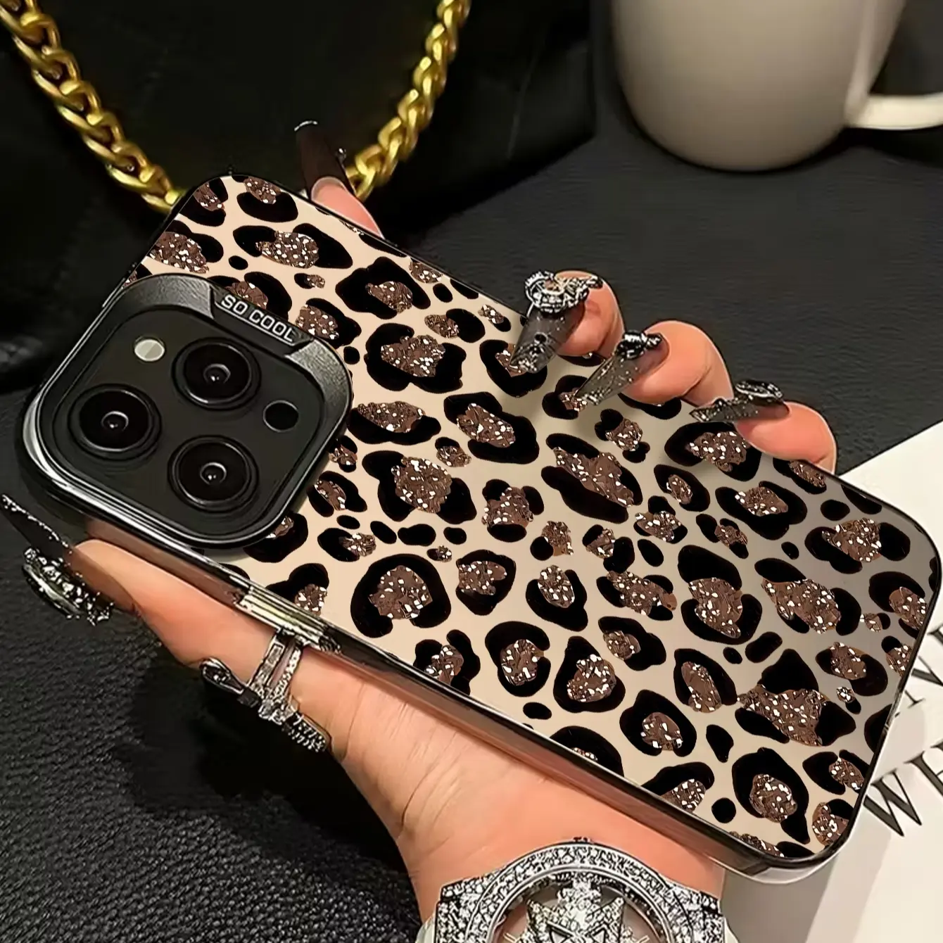 Silver Color Leopard Print Christmas Phone Case, Thick Anti-Drop Cover Compatible with iPhone 11-16 Series, Simple Design