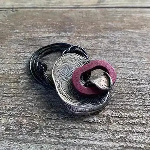 Vintage Statement Necklace with Fingerprint Pendant Fuscia Detail