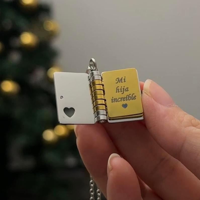 Book Necklace for Mom/Granddaughter/Grandson(English&Spanish),Perfect Gift for Mother's Day/Birthday,Meaningful Jewelry of Love,Book-shaped Pendant with a Flip-page Design,Exquisitely Crafted from Rust-proof 316 Titanium Steel