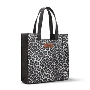 Wrangler [Live] Leopard Handbag Western Purse Multi Pockets Single Shoulder Commuter Bag