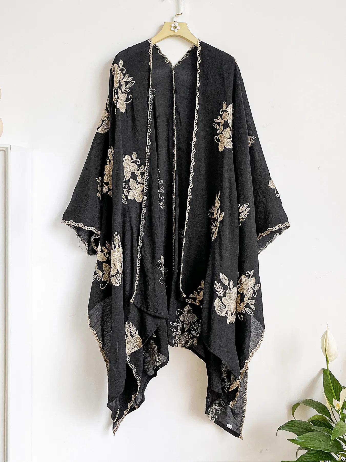 Style 7: Black