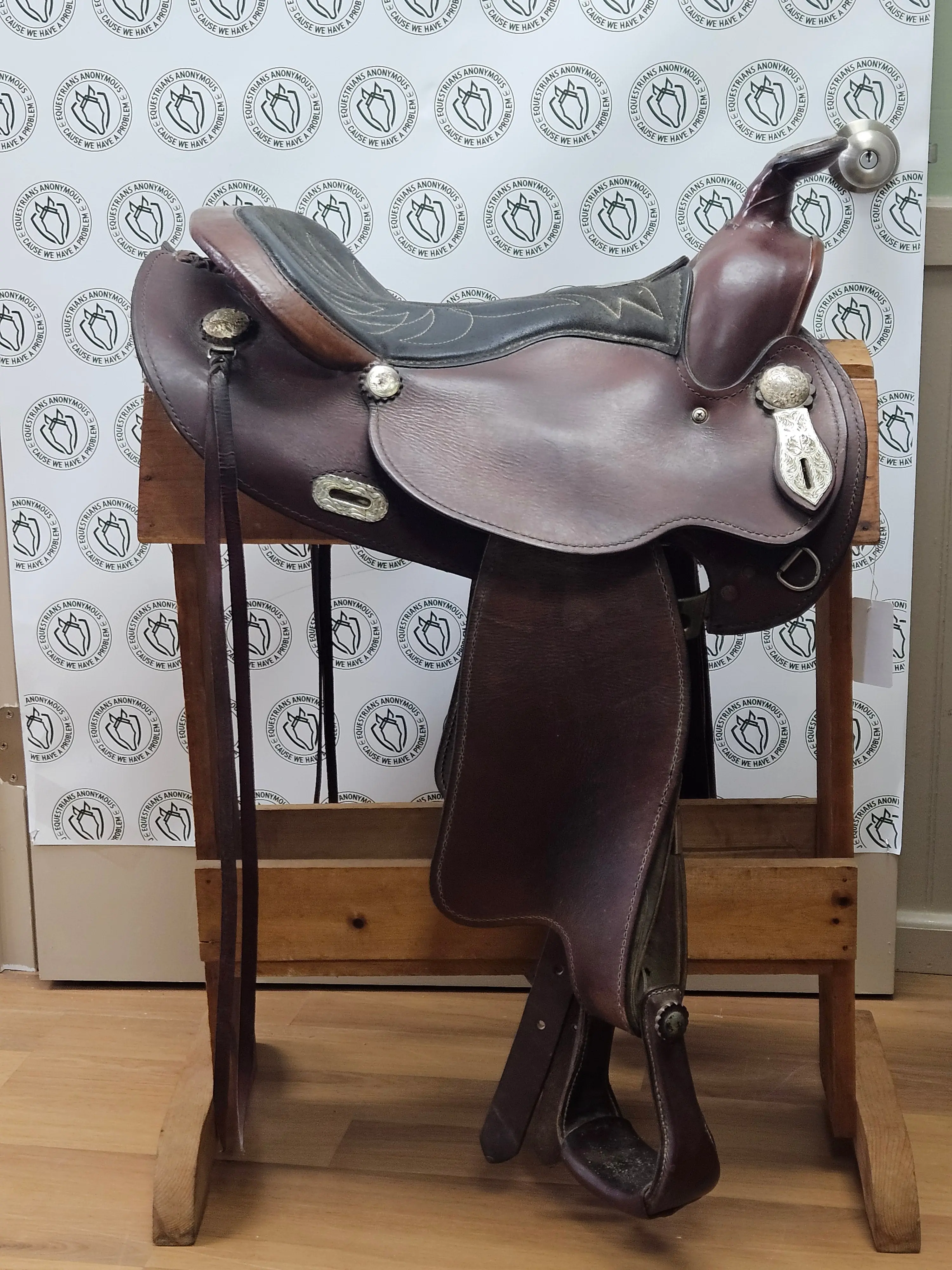 Saddle - Western 15" Simco trail round skirt