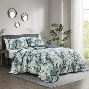 Charming Artistic Floral Comfortable Soft Versatile Quilt Set -  King/Queen Sizes, Perfect for Spring & Summer, Breathable Fabric/Cooling Fiber– Queen/King Sizes. Soft Breathable Bedding for Hot Sleepers, Summer Comforter , Wrinkle & Fade Resistant