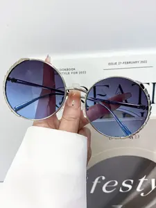 New Round Large Frame Fashion Glasses, Metal Details Street Trend, Simple Punk & Casual Hip-Hop Style, Unisex Accessory